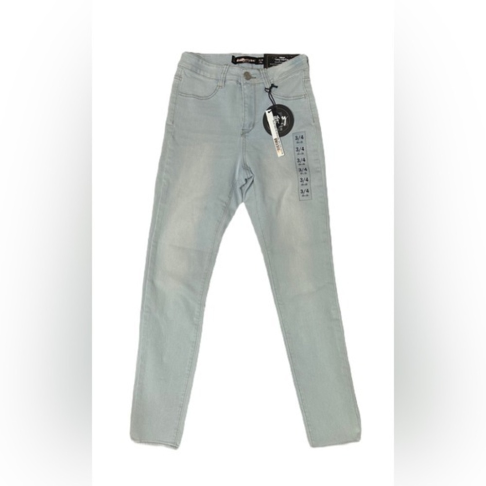 DOLLHOUSE Curvy Faded Skinny Jeans